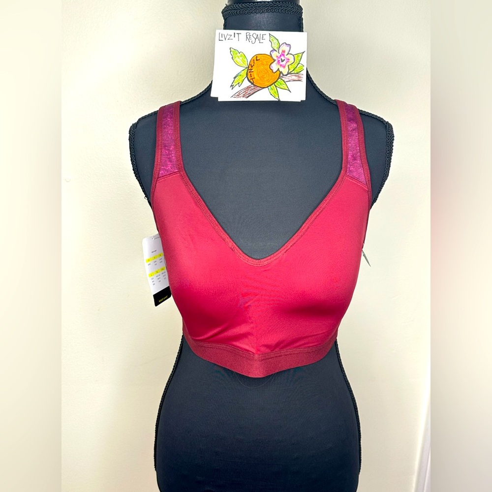 Maroon Champion XXL sports bra. NWT, medium support